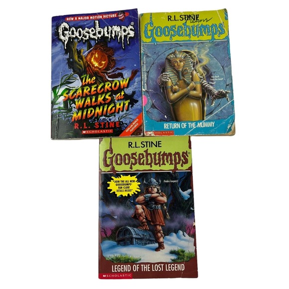 VTG R.L Stine Goosebumps Lot of 7 Books - Picture 2 of 7